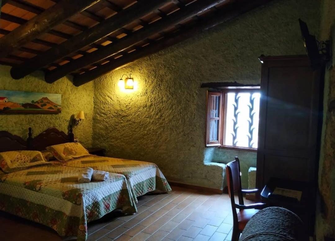 Masia Can Felip B&B Llinars del Valles 외부 사진